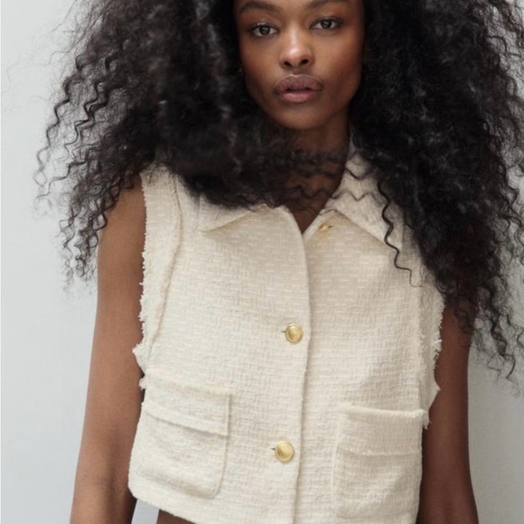 Zara Jackets & Blazers - NWT Zara Textured Frayed Waistcoat Vest XS
